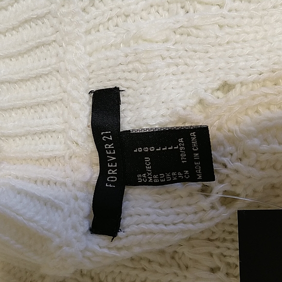 NWT Forever 21 Sweater - Picture 5 of 8